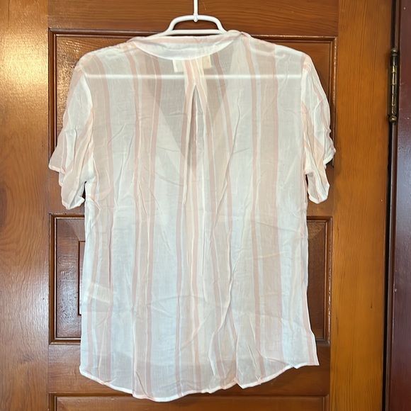 Anthropologie Cloth & Stone short sleeve button up - Picture 3 of 3